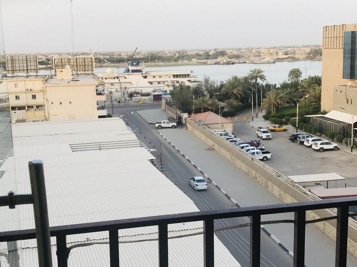 Castle Hotel Basra Exterior foto